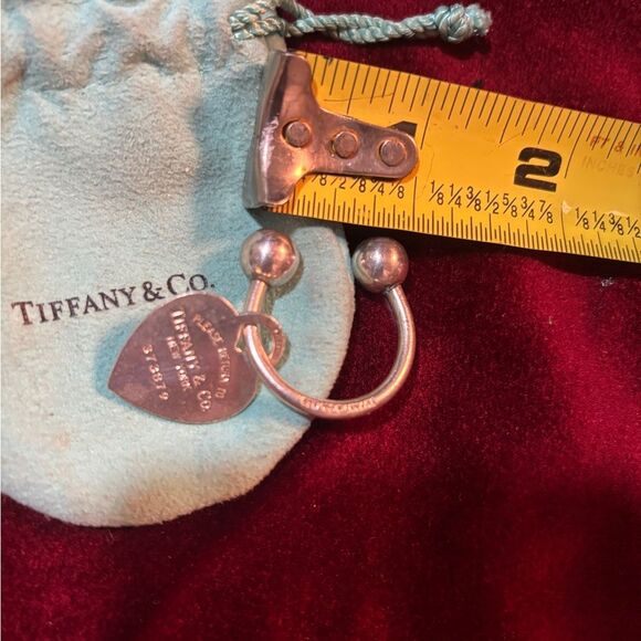 Tiffany & Co. Silver Heart Key Ring - Picture 3 of 4